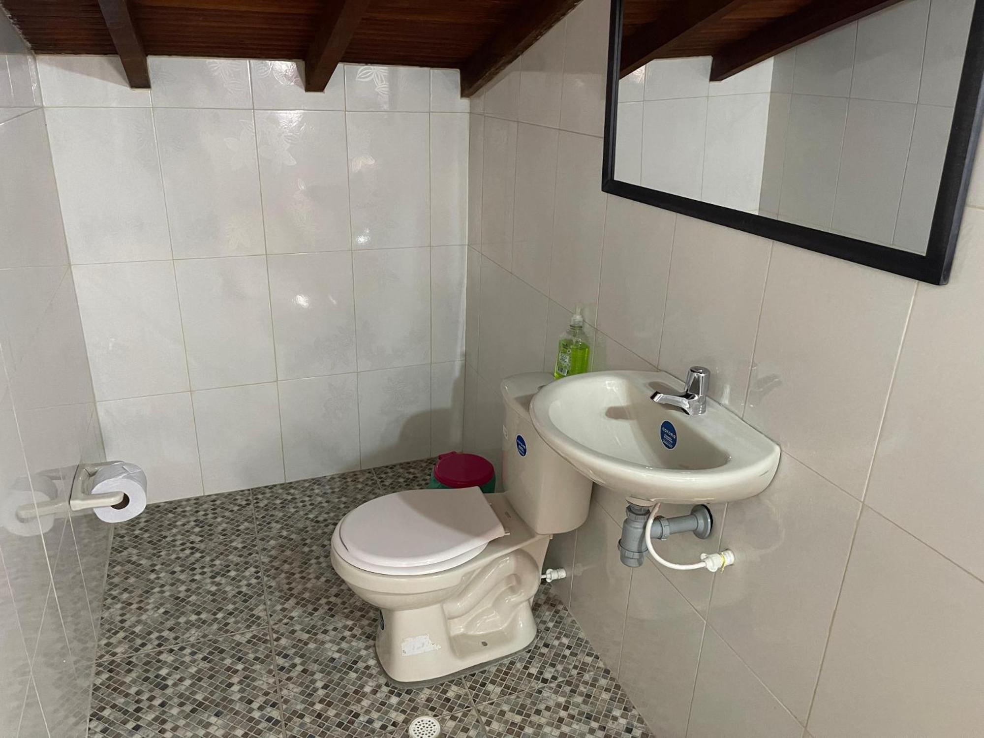 Hostel La Hormiga Баричара Экстерьер фото